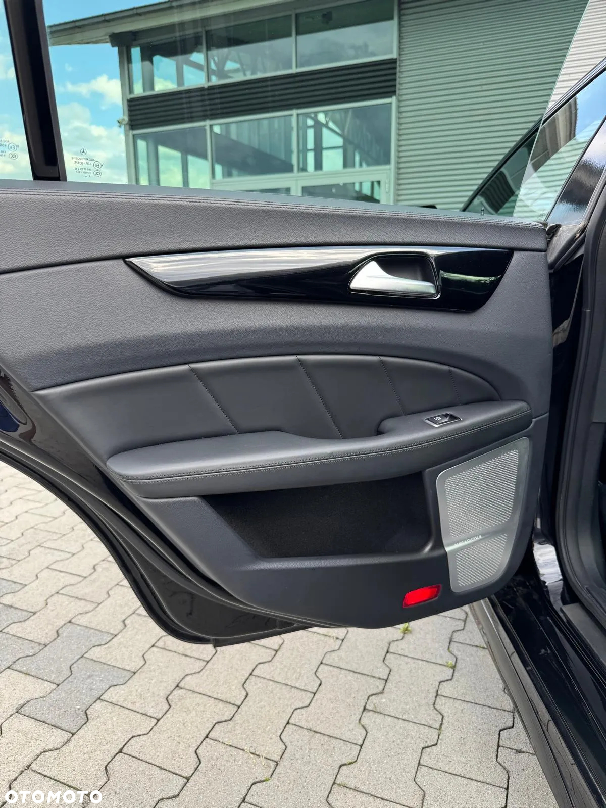 Mercedes-Benz CLS 63 AMG 4-Matic - 14