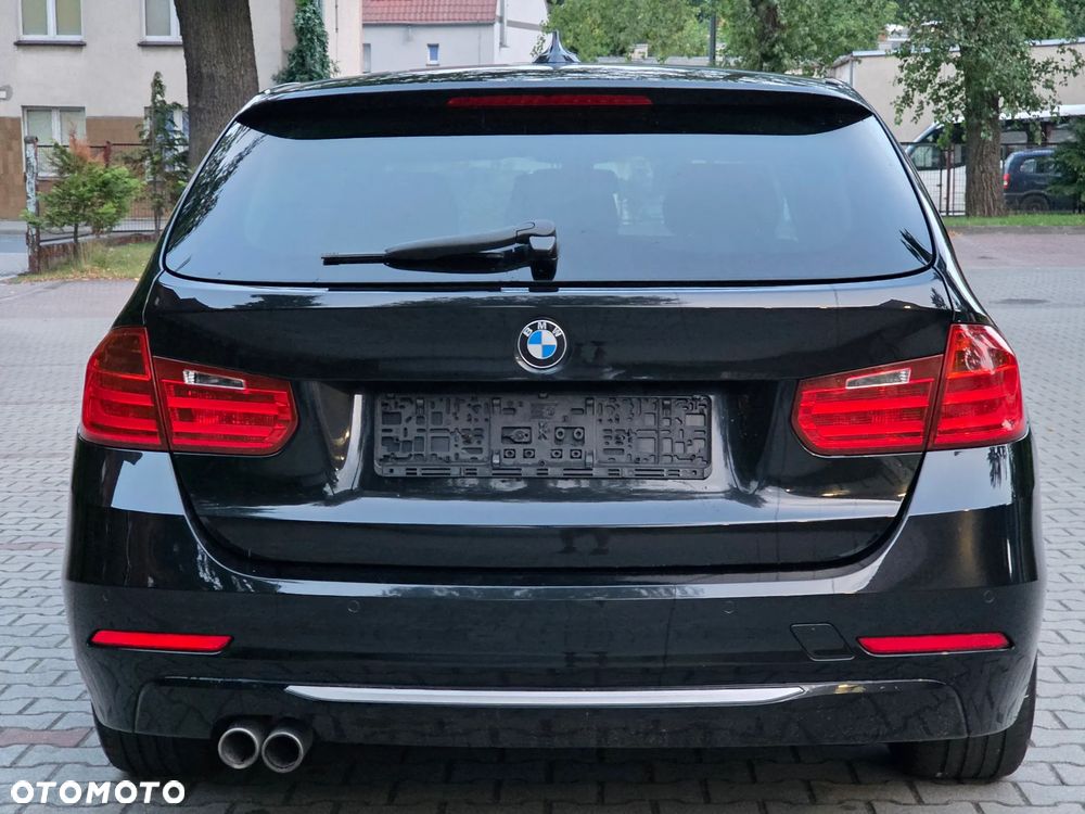 BMW Seria 3 330d Sport-Aut Blue Performance Modern Line - 5