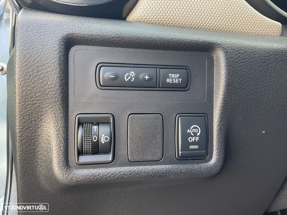 Nissan Micra 1.0 IG-T Tekna - 18