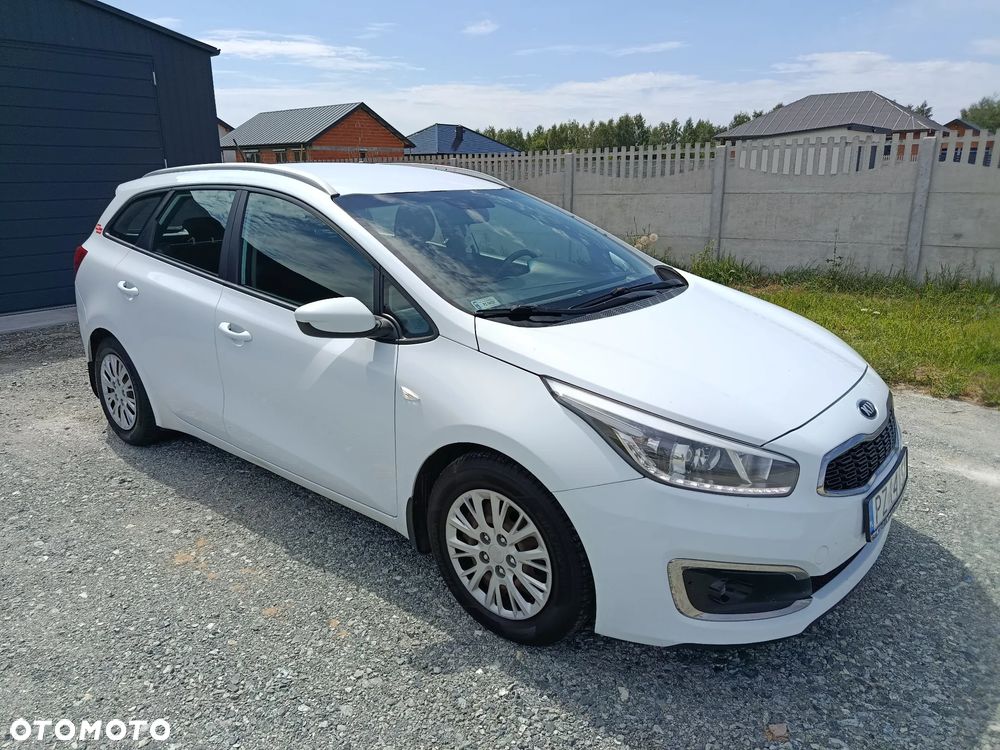 Kia Ceed 1.6 CRDi L - 1