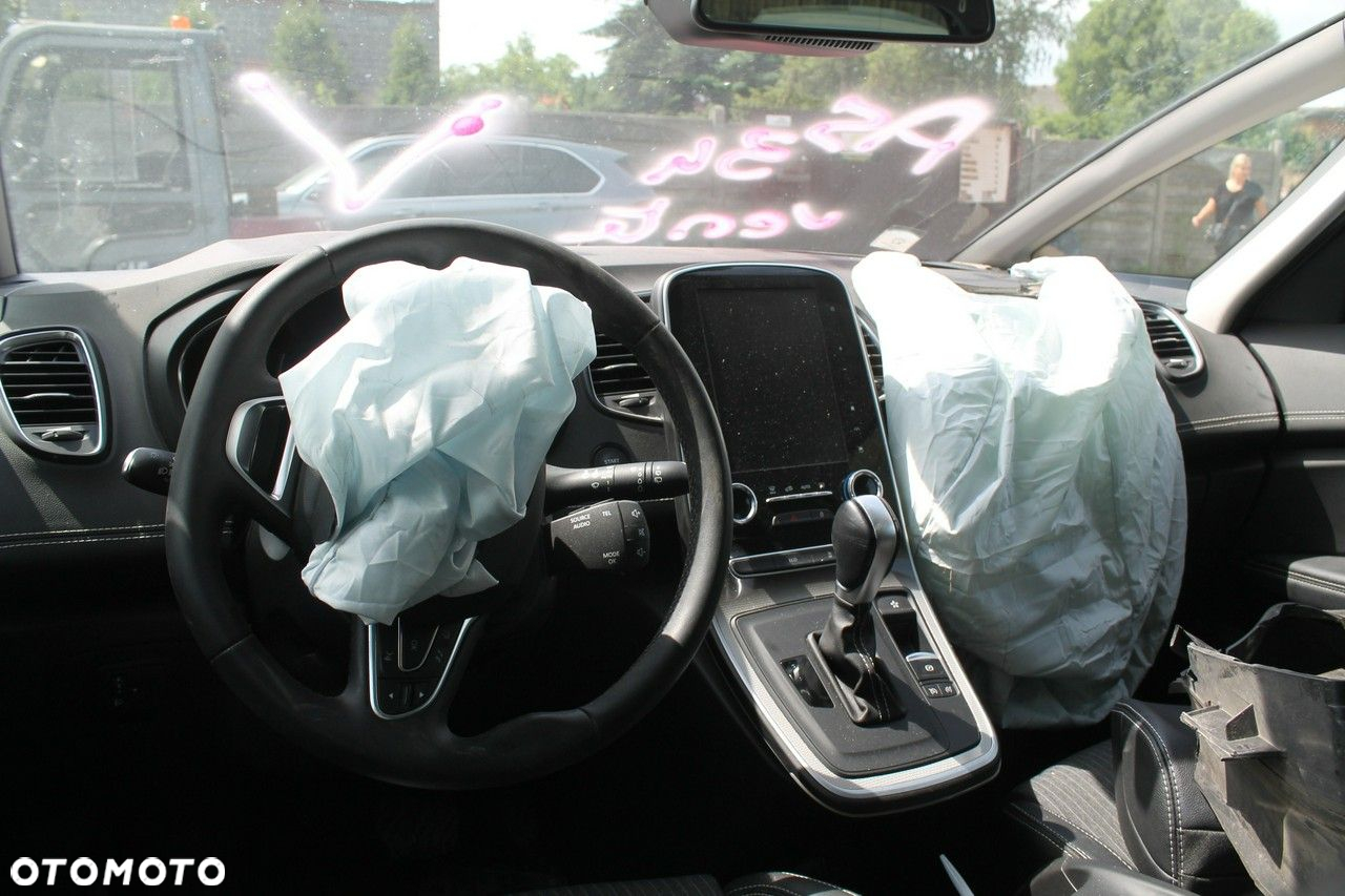 Renault Grand Scenic - 7