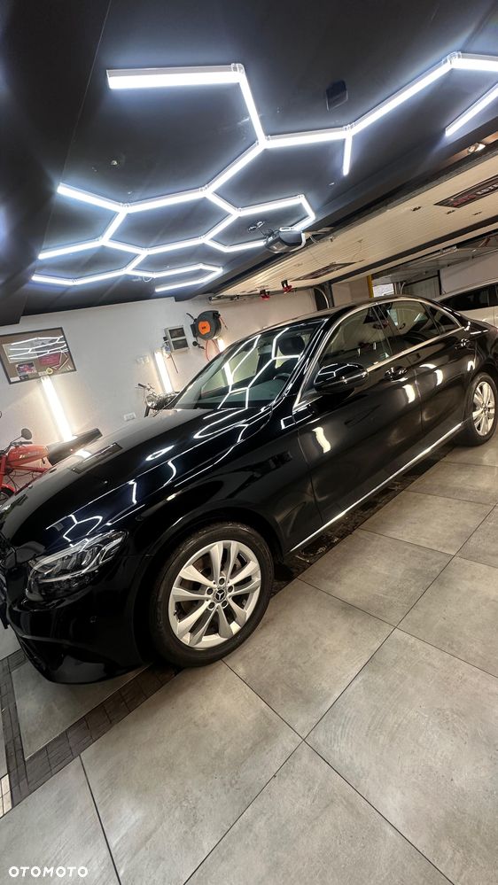 Mercedes-Benz Klasa C 180 Business Edition 9G-TRONIC - 9