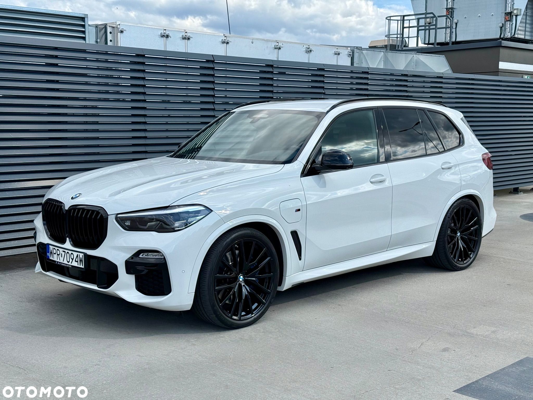 BMW X5 xDrive45e sport - 1