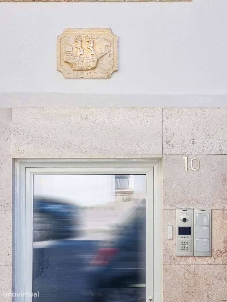 Apartamento T1 à venda no largo Santa Bárbara - Grande imagem: 5/24