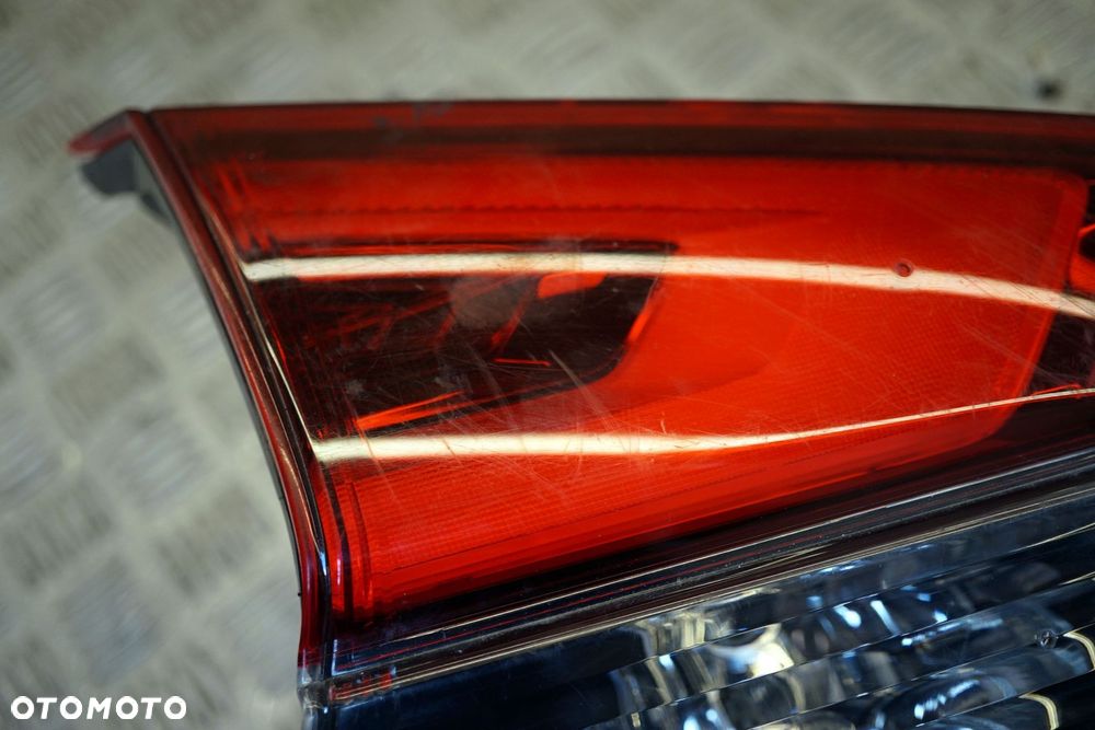 LAMPA TYLNA LEWA KLAPY BAGAŻNIKA X-TRAIL T32 III LIFT 265556FP5A NISSAN 2017-2021 - 6