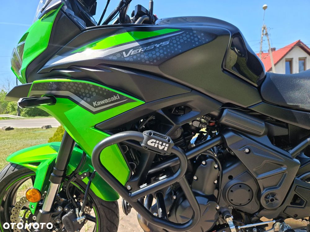 Kawasaki Versys 650 - 16