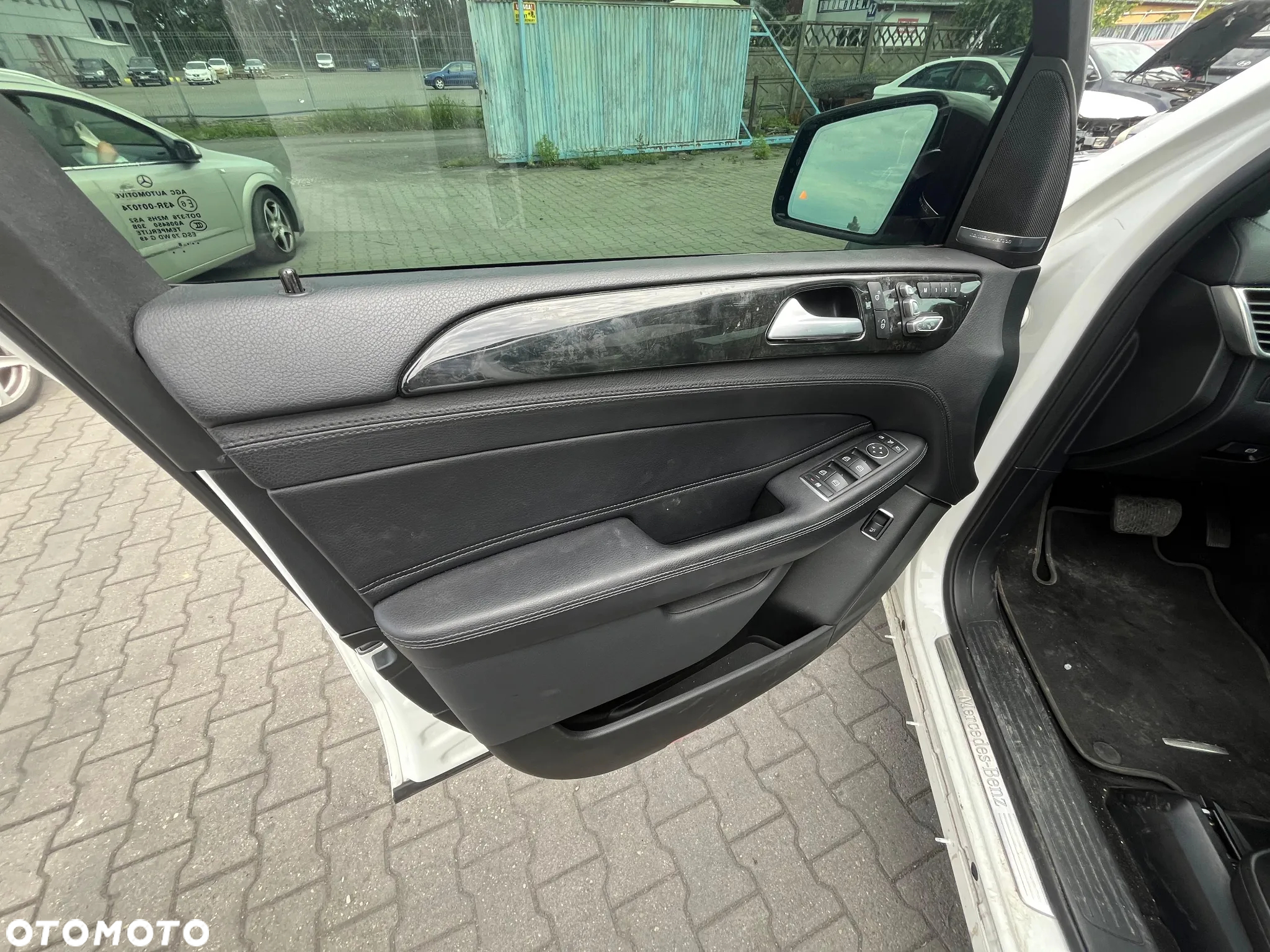 Mercedes-Benz GLE 400 4-Matic 7G-TRONIC - 11
