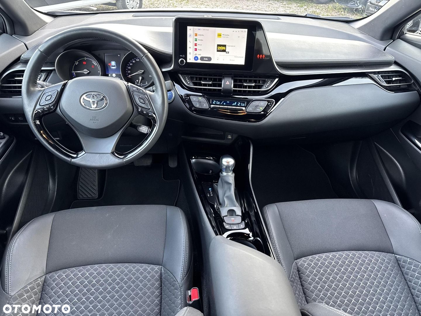 Toyota C-HR 2.0 Hybrid Style - 9