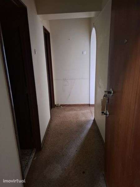 Vendo t1 em Queluz - Grande imagem: 3/12