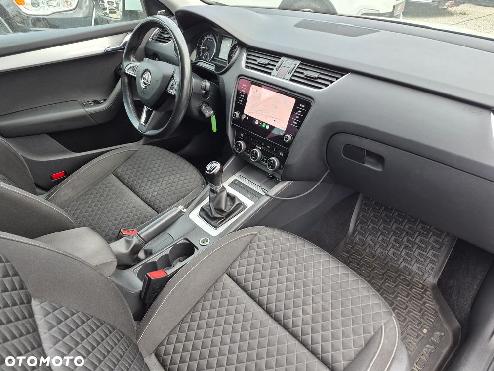 Skoda Octavia - 19