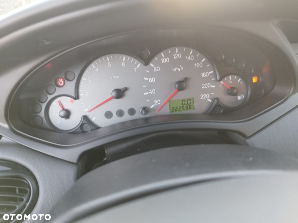 Ford Focus - 17