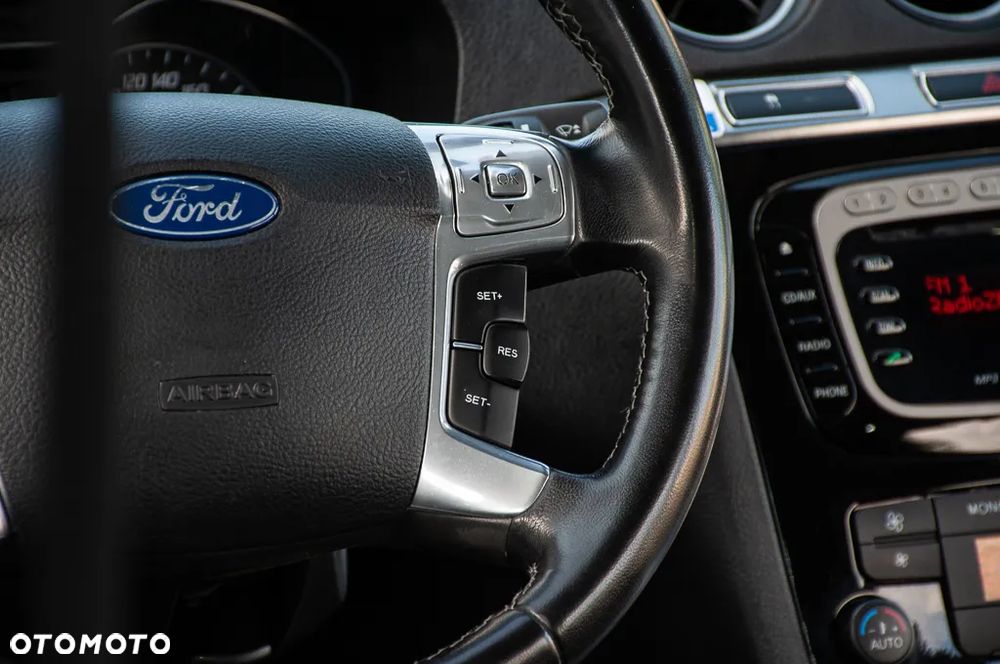 Ford S-Max 2.0 TDCi Titanium - 32