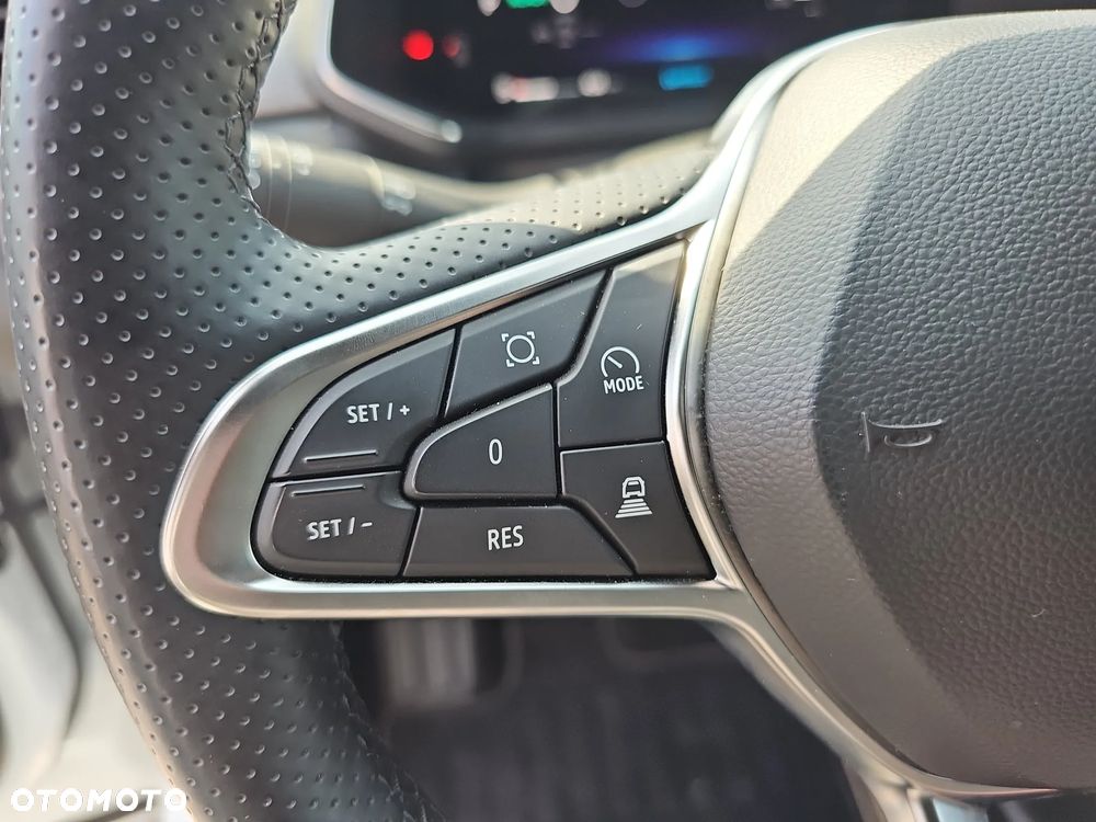 Renault Captur 1.6 E-TECH Full Hybrid 145 Techno - 17