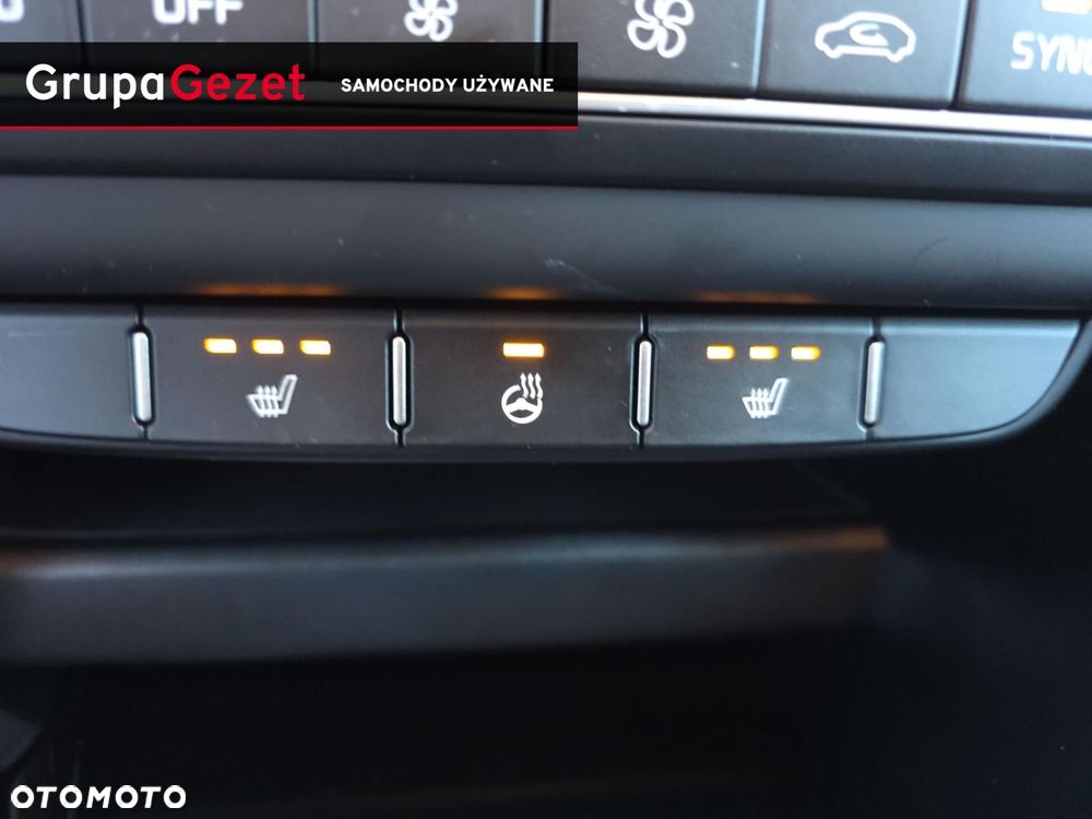 Kia Ceed 1.5 T-GDI Tribute DCT - 23