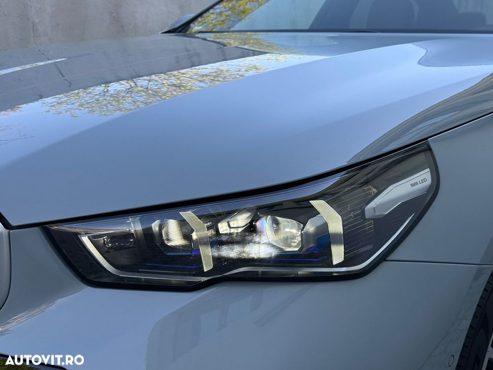 BMW Seria 5 520d AT MHEV - 32