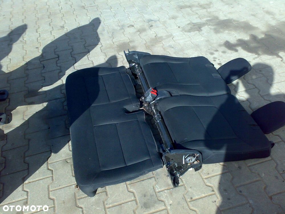 ford explorer vi 2020 - fotele fotel kanapa czyste materiał - 4