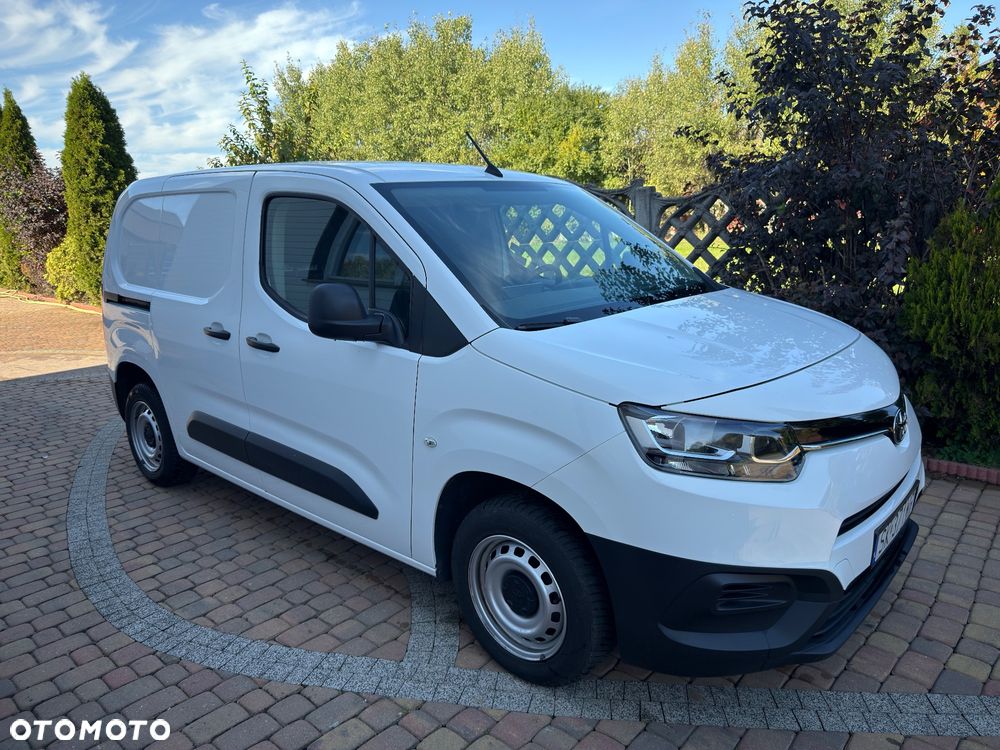Toyota Proace City D-4D Long 2,3t Active (bryg.) - 1