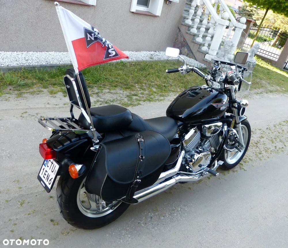 Honda VF - 3
