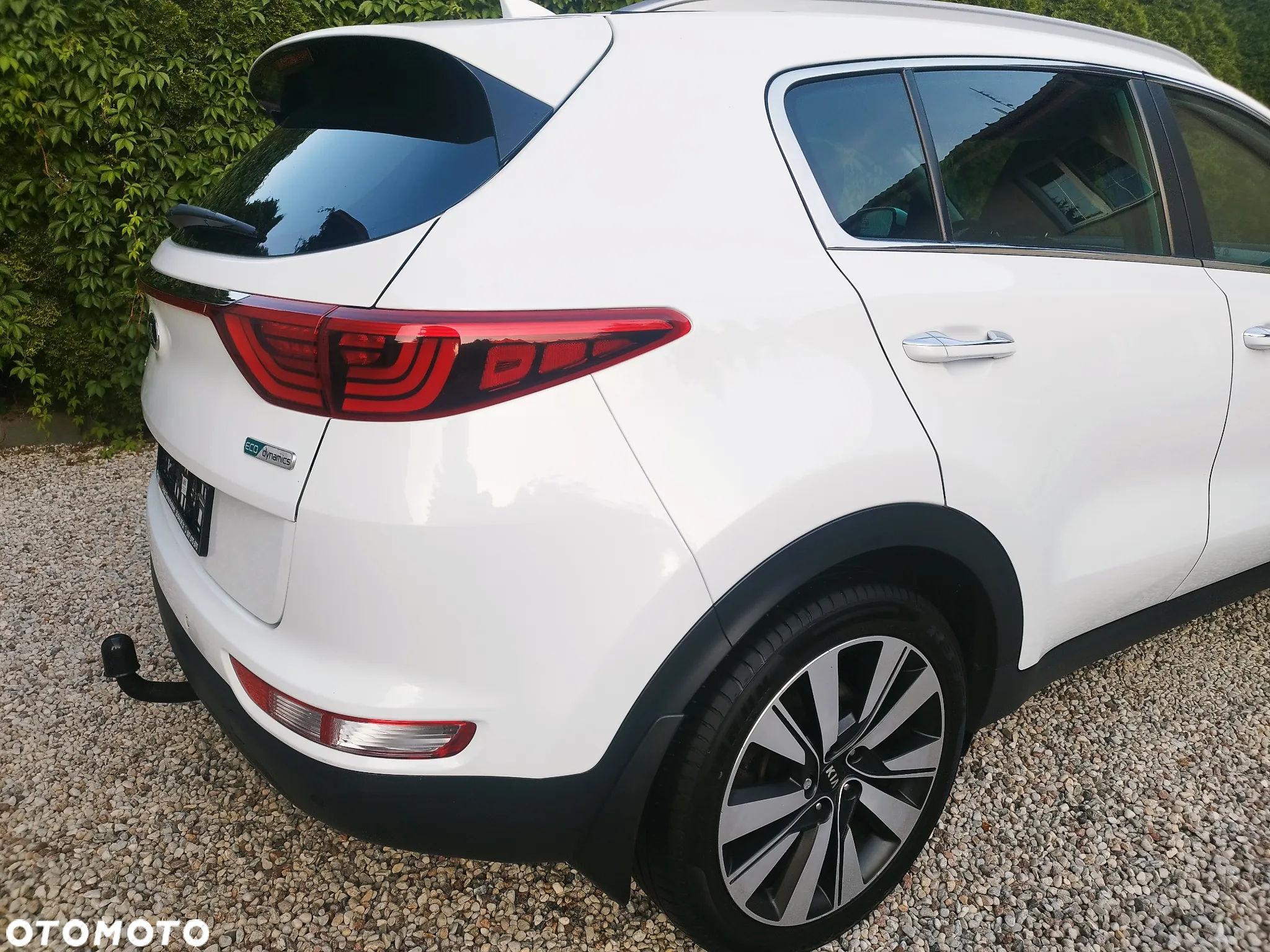 Kia Sportage 1.7 CRDI 2WD Dream-Team Edition - 10