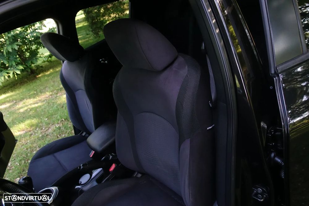 Nissan Juke 1.5 dCi Black Edition - 32