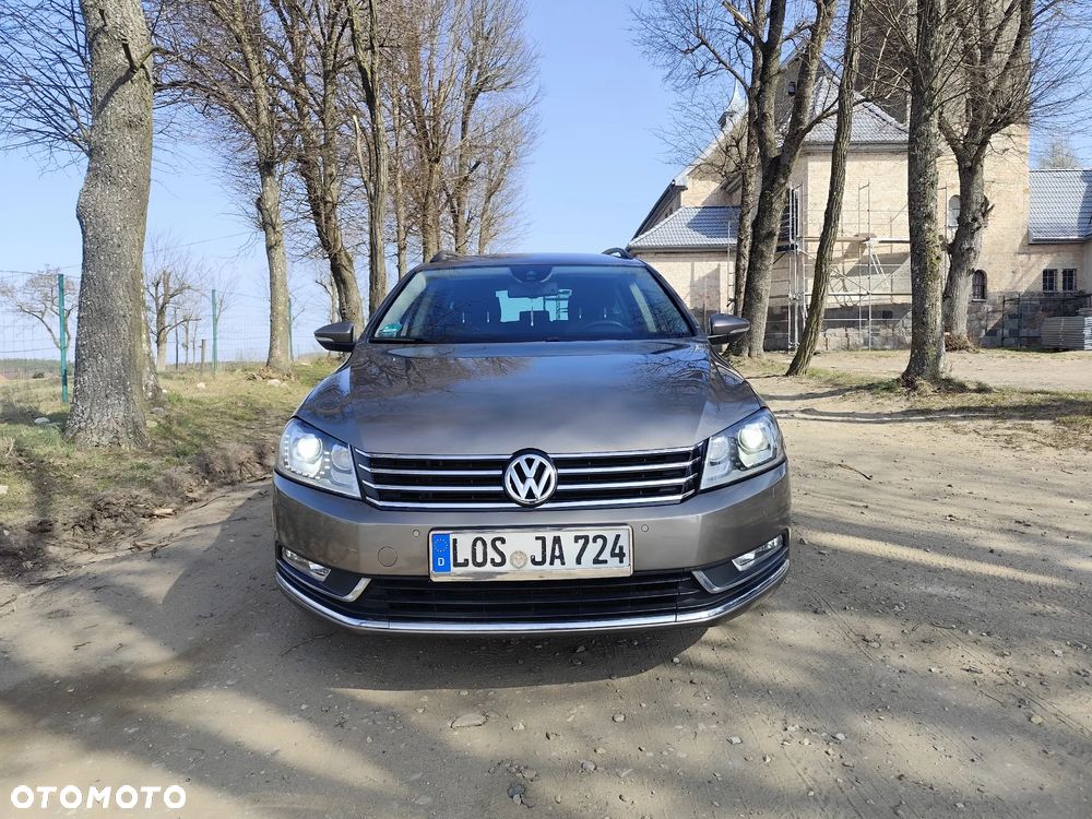 Volkswagen Passat 2.0 TDI Sportline DSG - 7