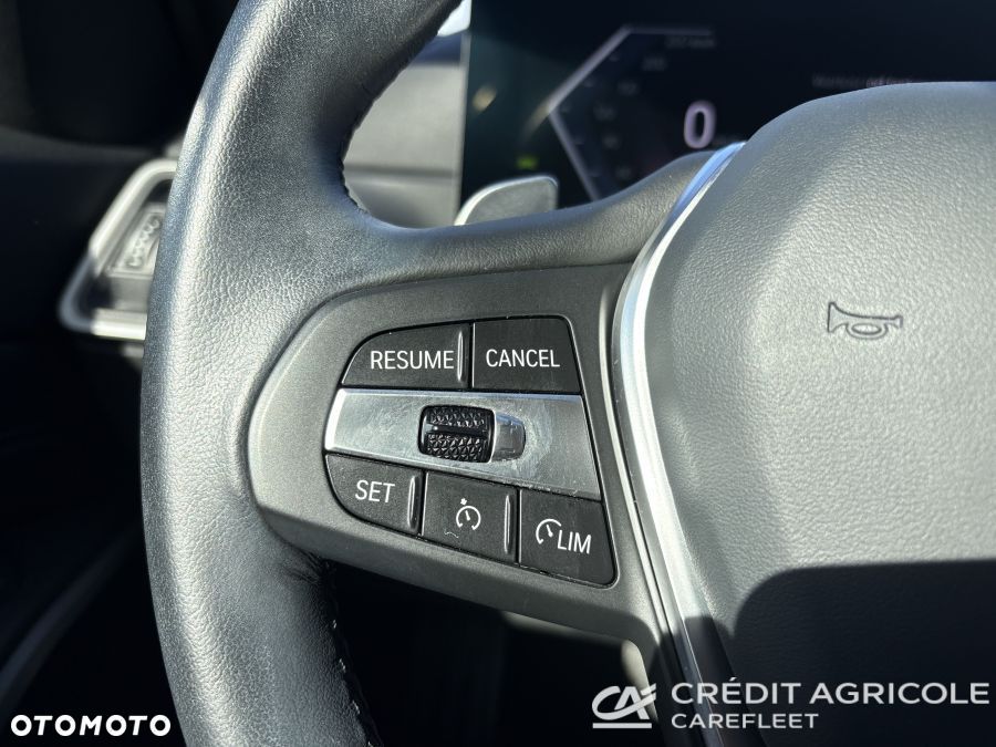 BMW Seria 3 318i - 27