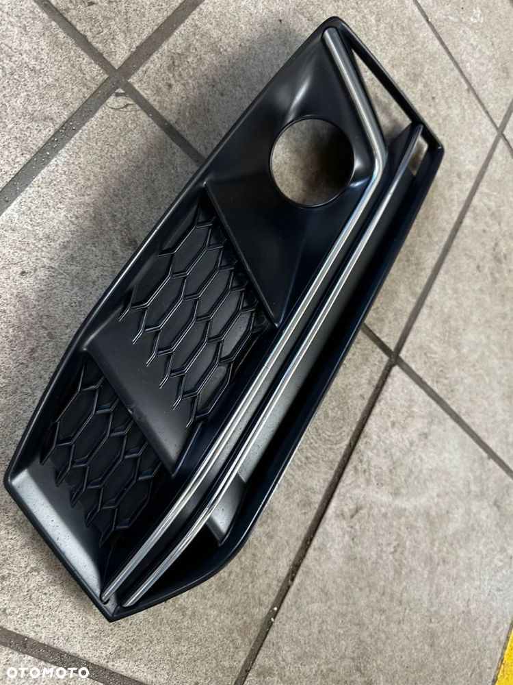 AUDI A4 S4 B9 2016- S-LINE 8W0807681G KRATKA ZDERZAKA LEWA - 2