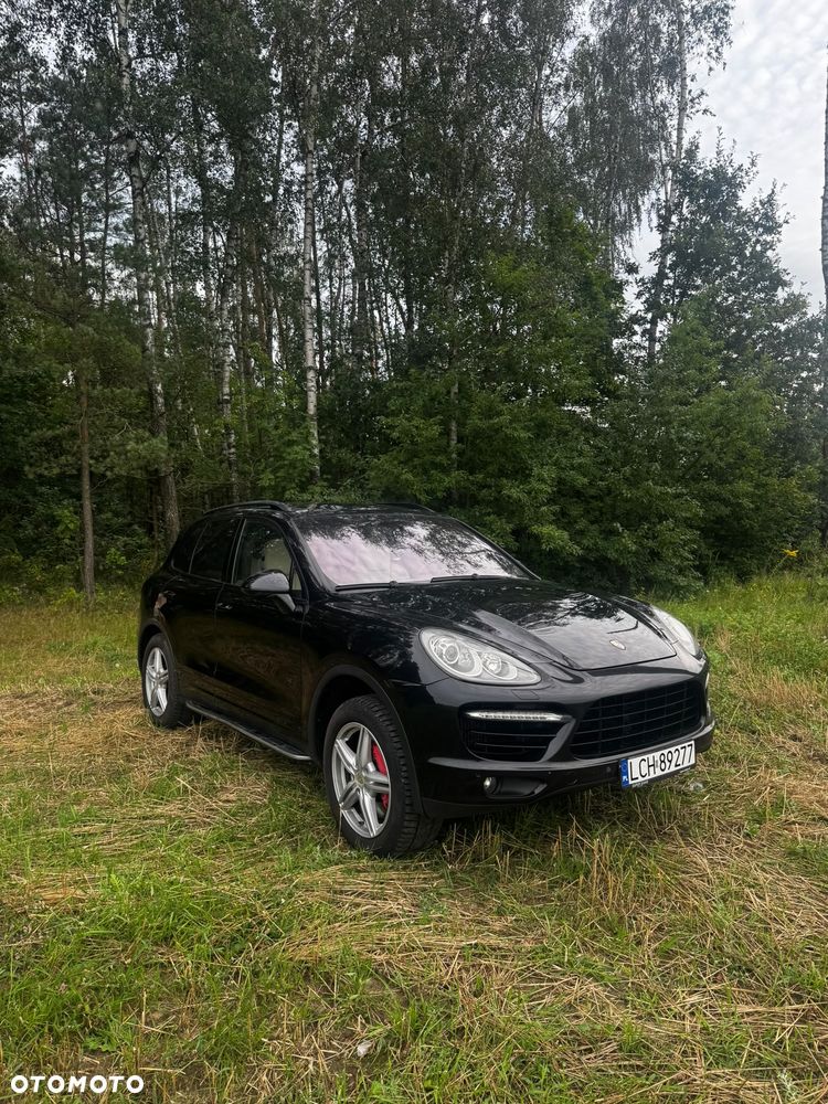Porsche Cayenne - 2