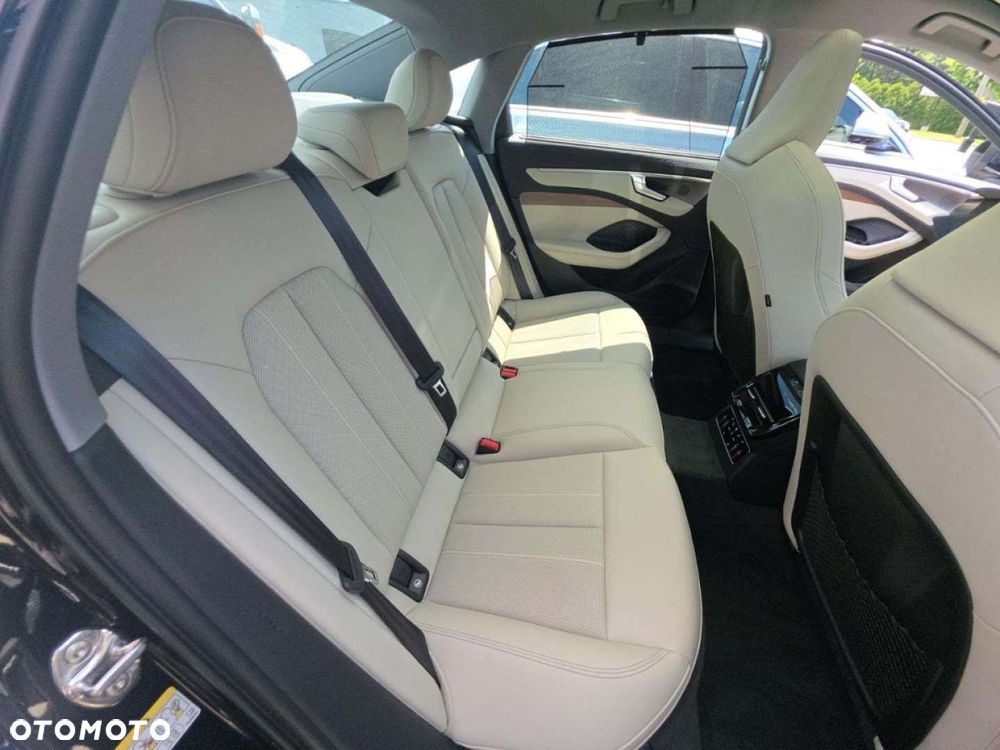 Audi A6 Limousine - 13