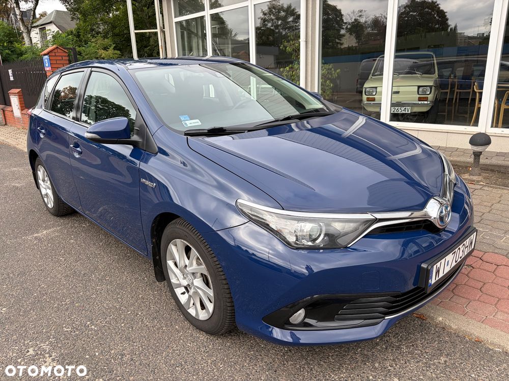 Toyota Auris - 10