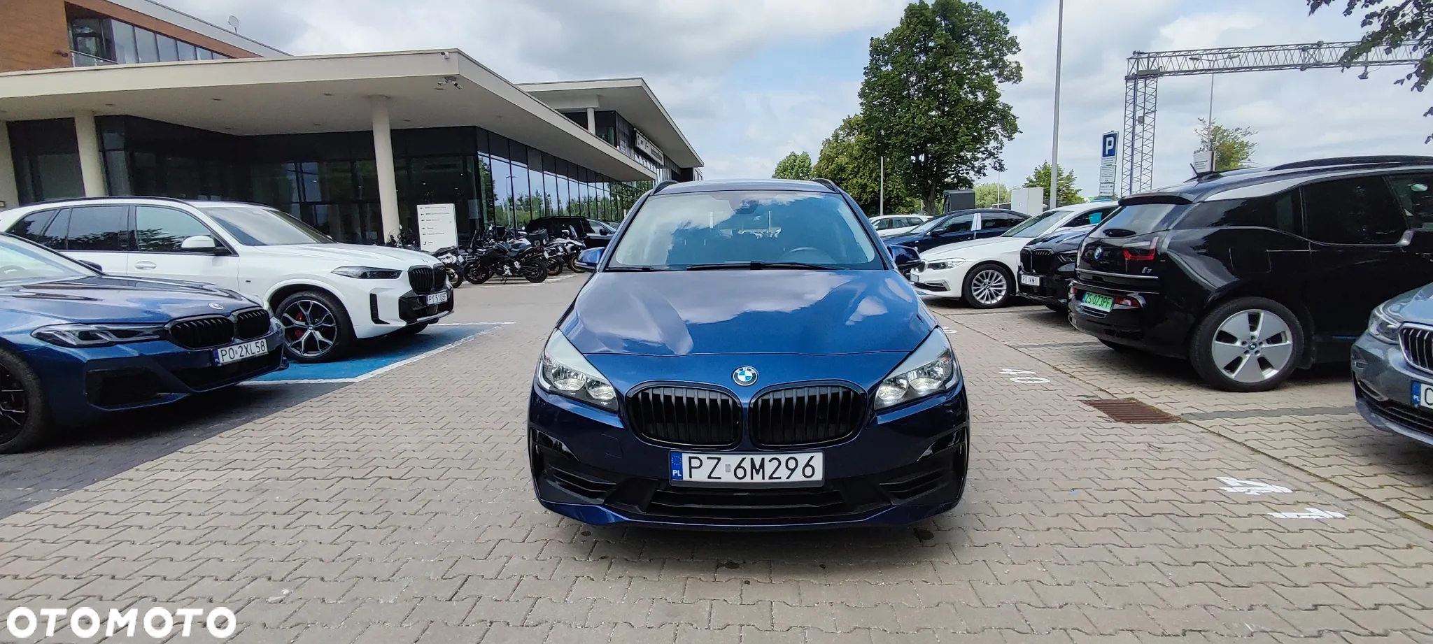 BMW Seria 2 218i Gran Tourer - 2