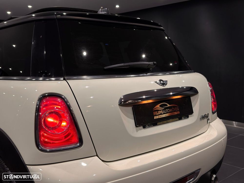 MINI 3 Portas Cooper D - 13