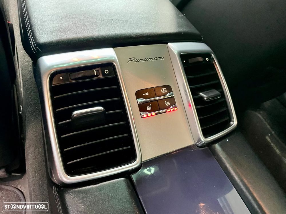 Porsche Panamera 4 S PDK - 19