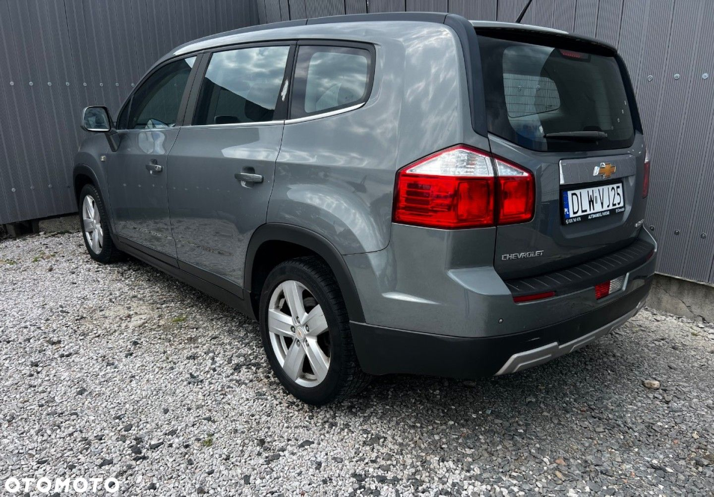 Chevrolet Orlando - 8