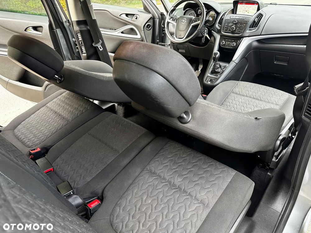 Opel Zafira 1.4 Turbo (ecoFLEX) Start/Stop Innovation - 21