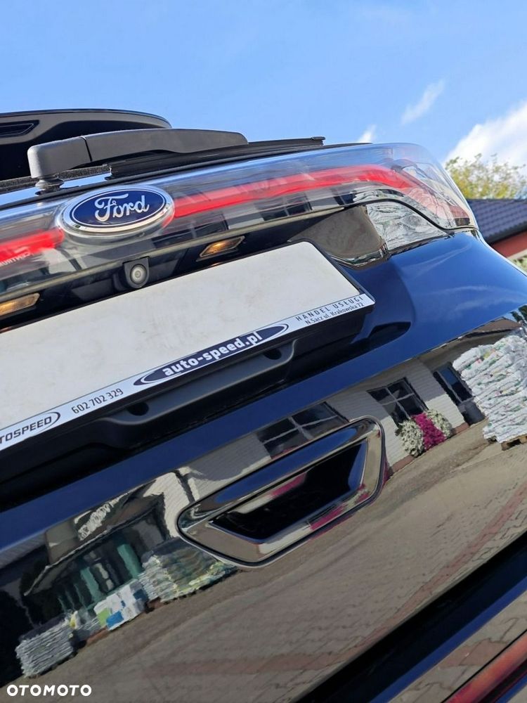 Ford Edge - 40