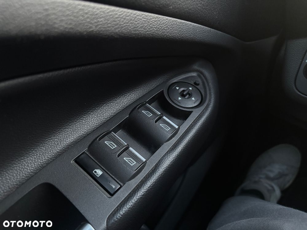 Ford Kuga 2.0 TDCi 4x4 SYNC - 7