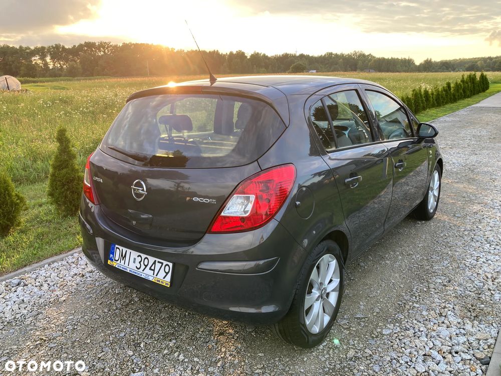 Opel Corsa - 8