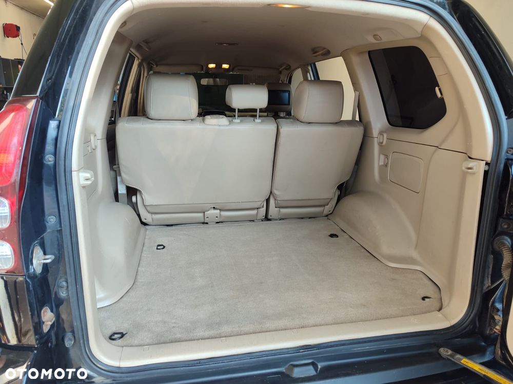 Toyota Land Cruiser 3.0 D-4D Automatik Executive - 7