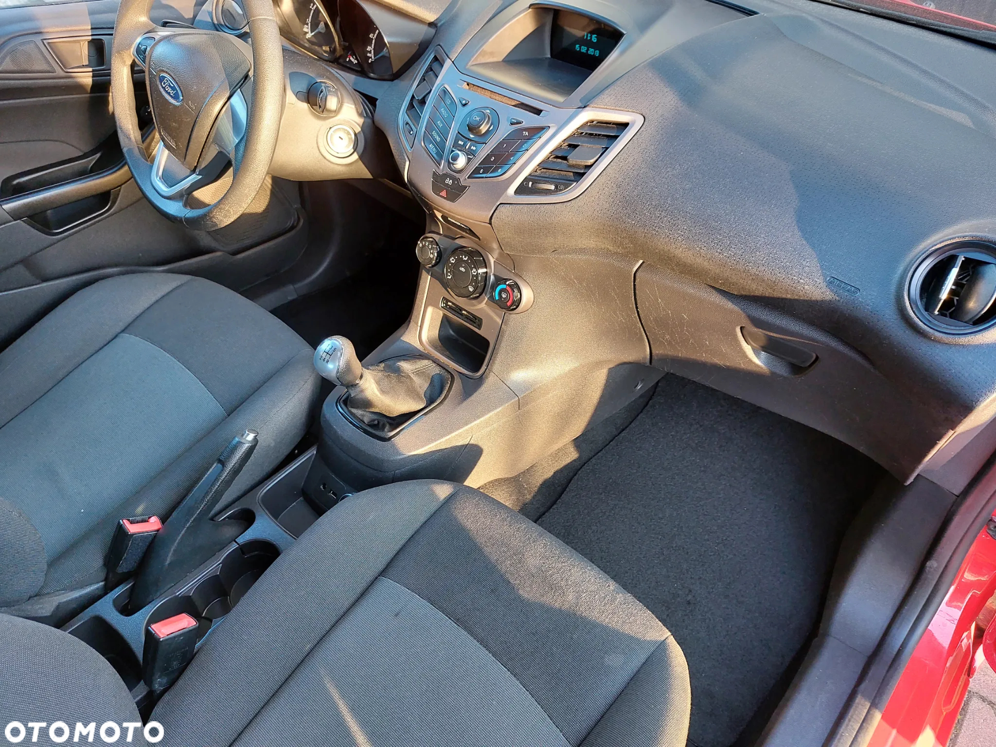 Ford Fiesta 1.25 Ambiente EU5 - 29