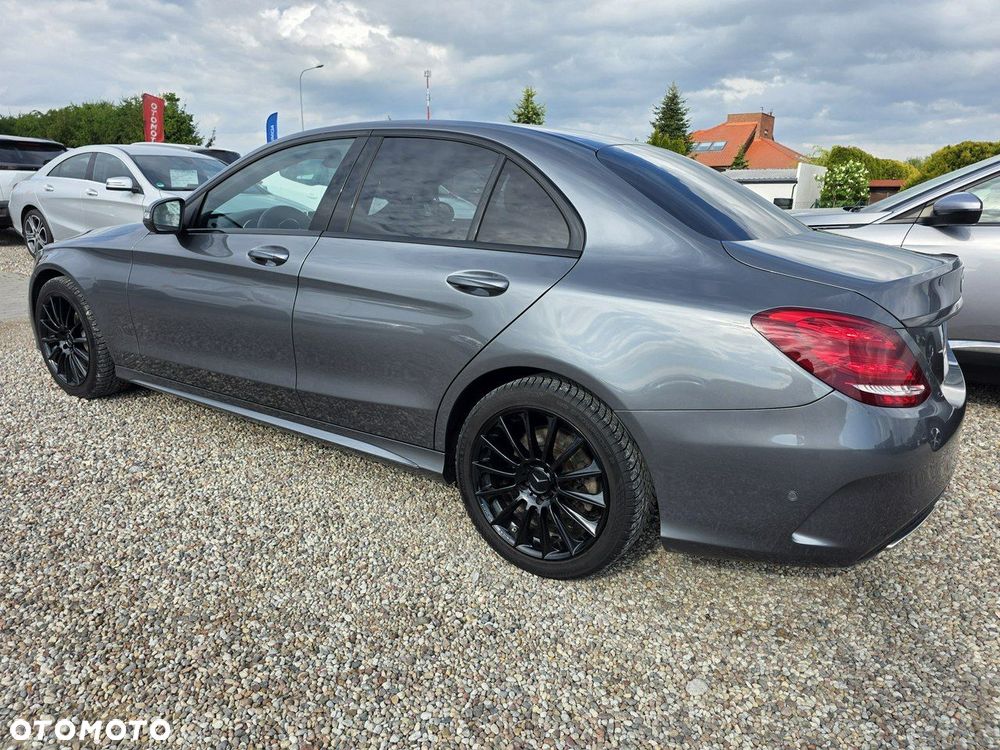 Mercedes-Benz Klasa C - 33