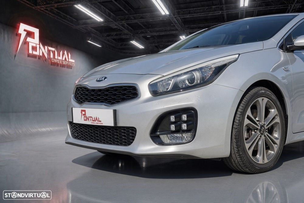 Kia Ceed SW 1.6 CRDi GT Line - 29