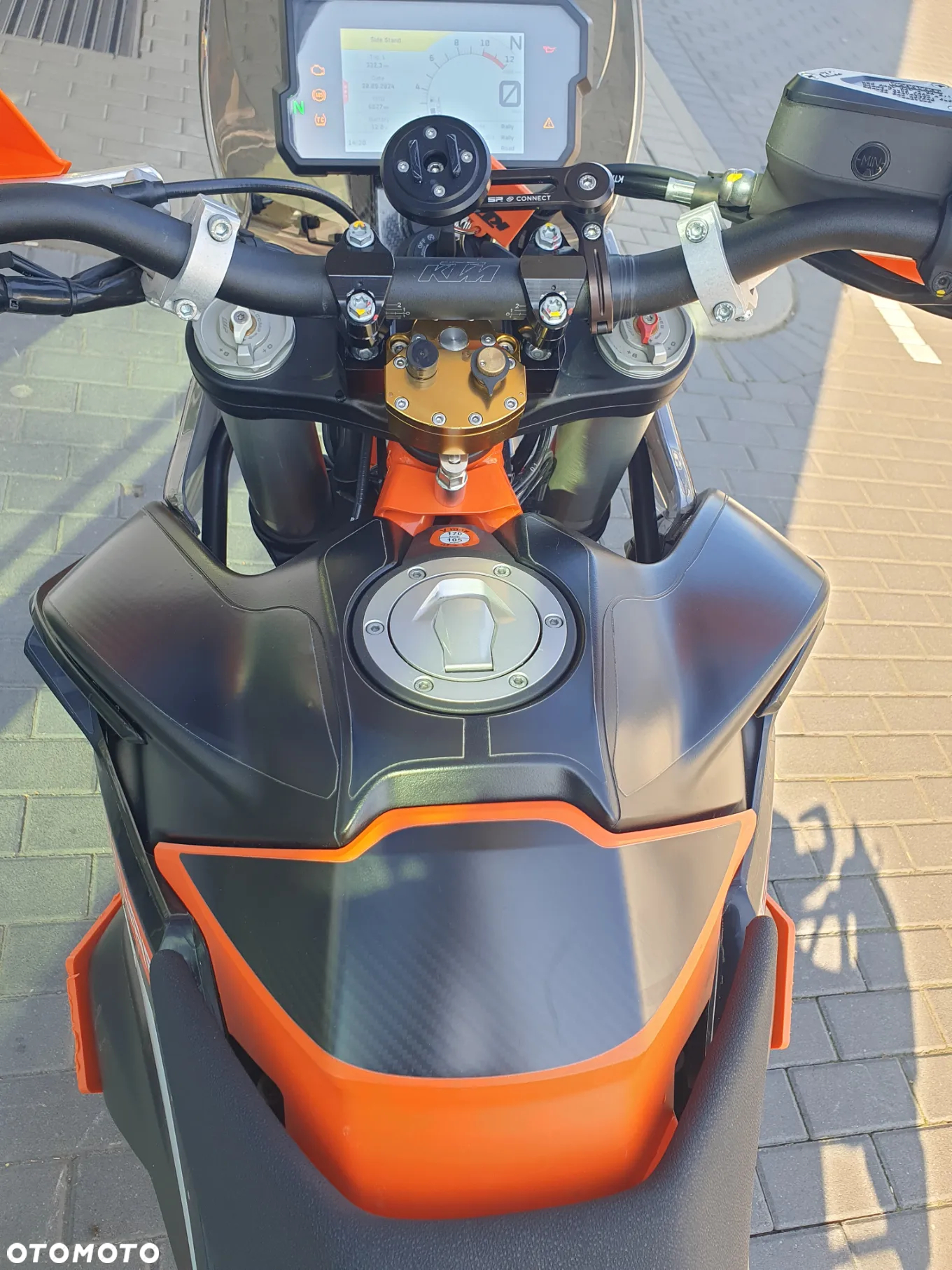 KTM Adventure - 7