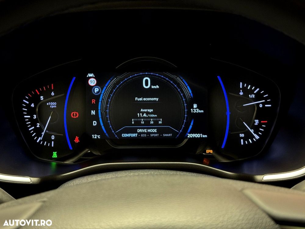 Hyundai Santa Fe - 17