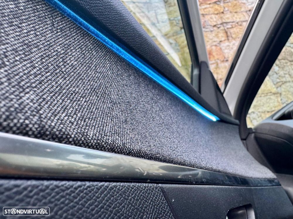 Peugeot 3008 1.6 BlueHDi GT Line EAT6 - 37