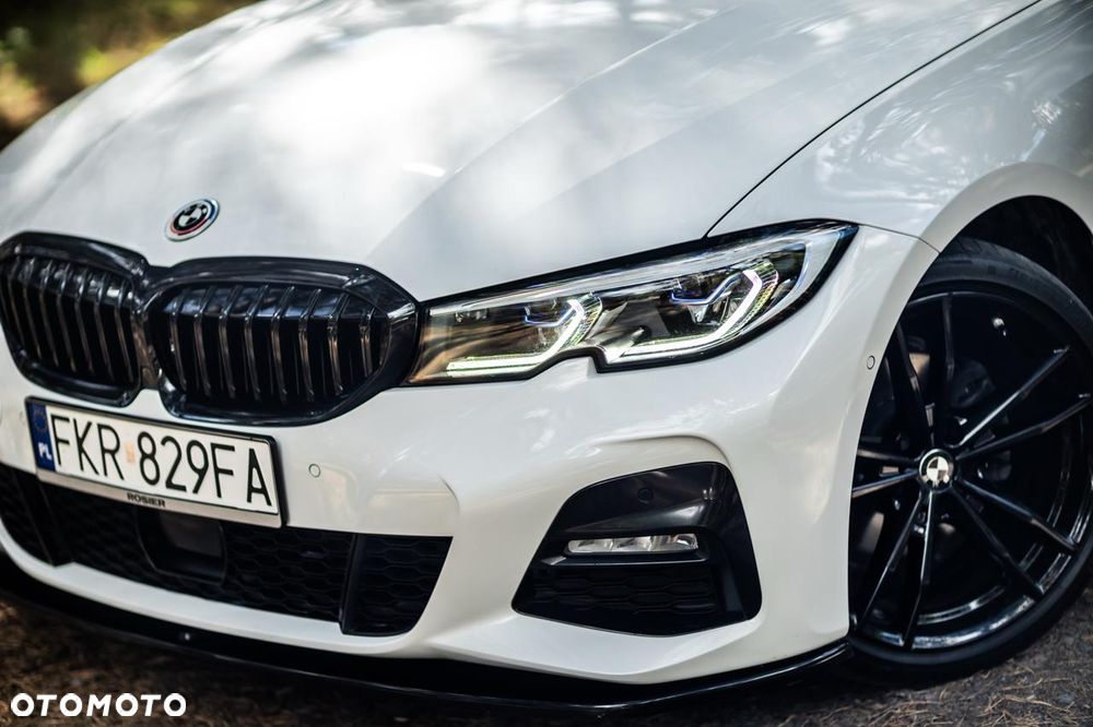 BMW Seria 3 320d xDrive M Sport Shadow sport - 4