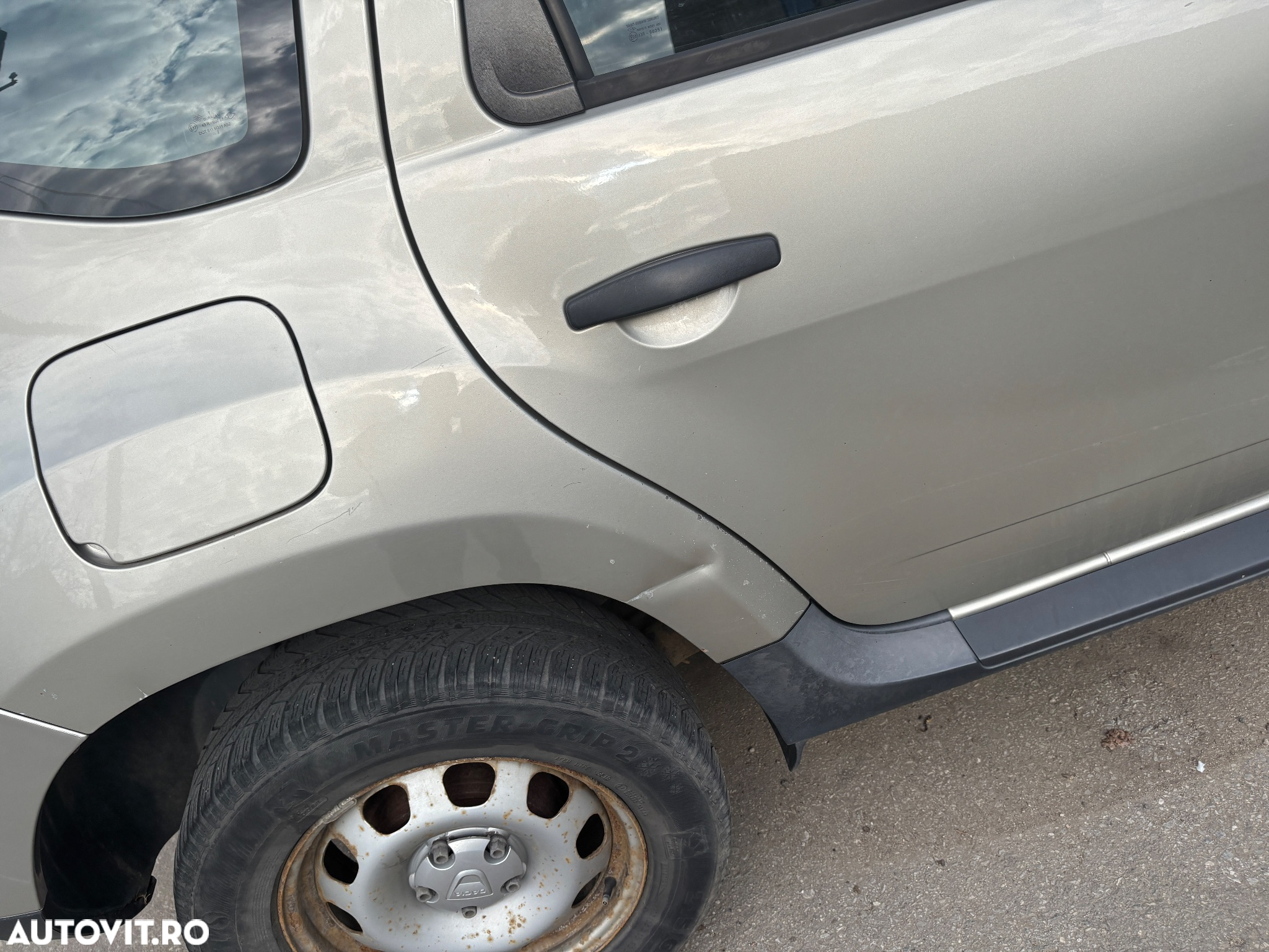 Dacia Duster dCi 90 2WD Essential - 8