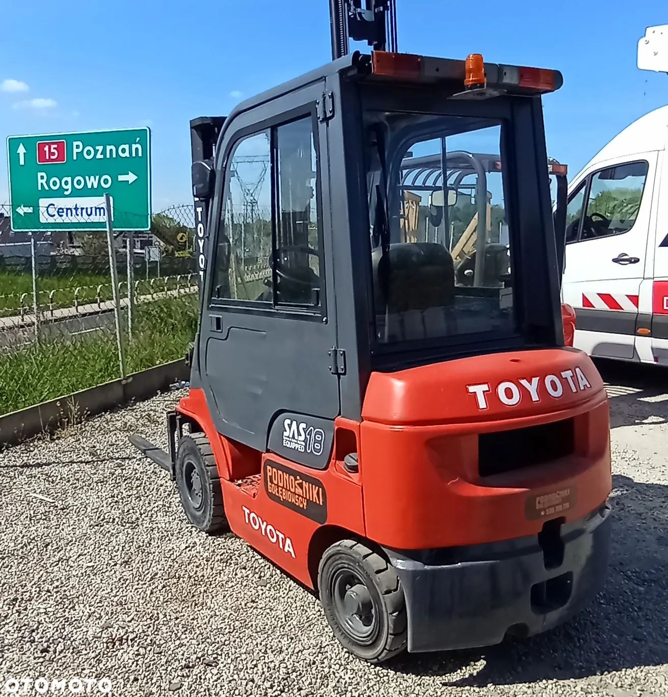 Toyota 7FDF18 - 1
