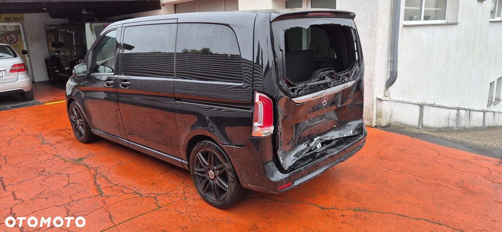 Mercedes-Benz Klasa V 300 d kompakt 9G-TRONIC Style - 34