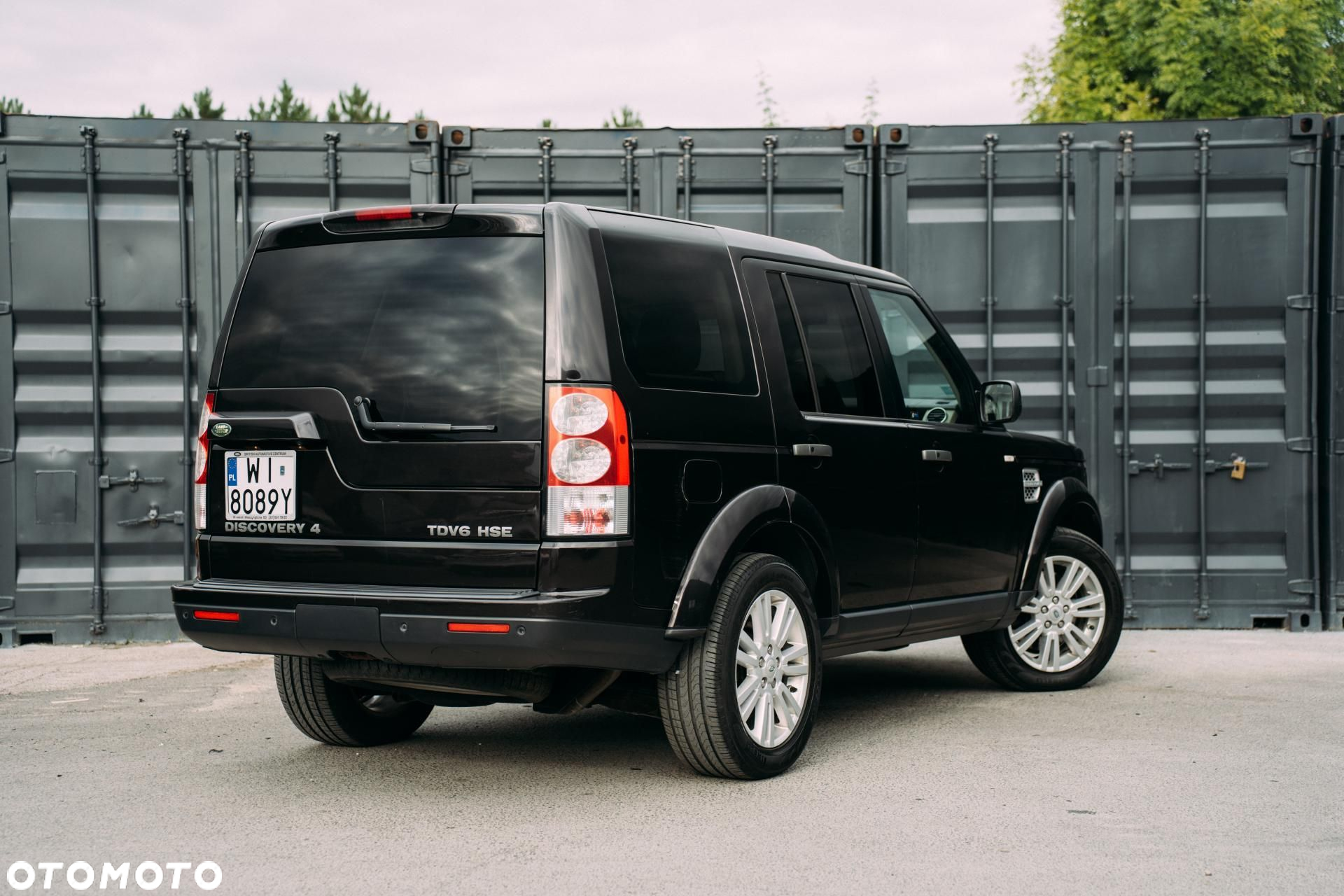 Land Rover Discovery - 4